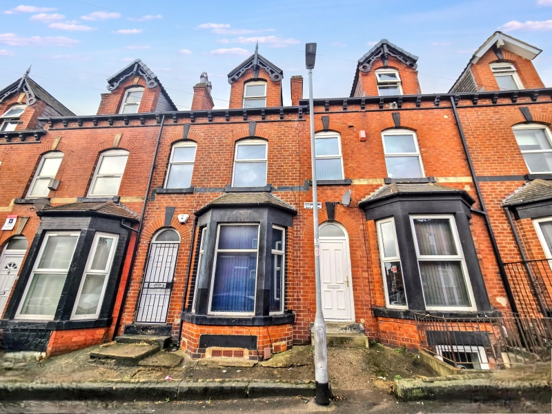 Hessle Place, Hyde Park, Leeds