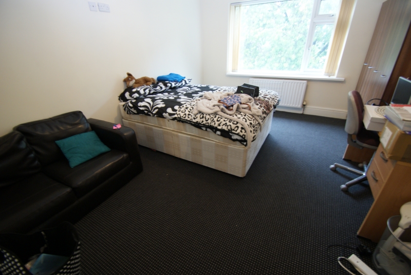 Dennistead Crescent, Headingley, Leeds