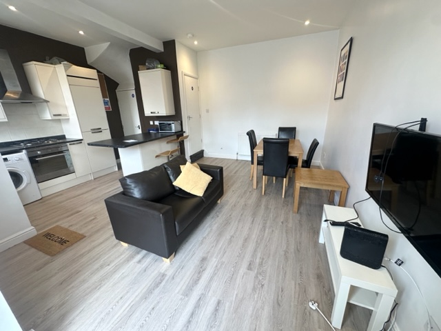 Wrangthorn Terrace, Hyde Park, Leeds