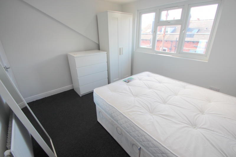 Welton Place, Hyde Park, Leeds
