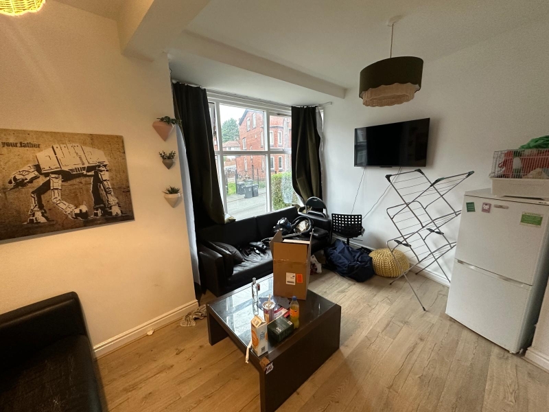 Manor Drive, Hyde Park, Leeds