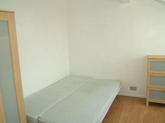 Elsham Terrace, Burley, Leeds