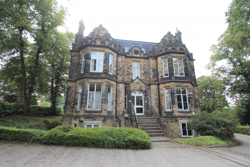 Kirkstall Lane, Oakfield House, Headingley, Leeds