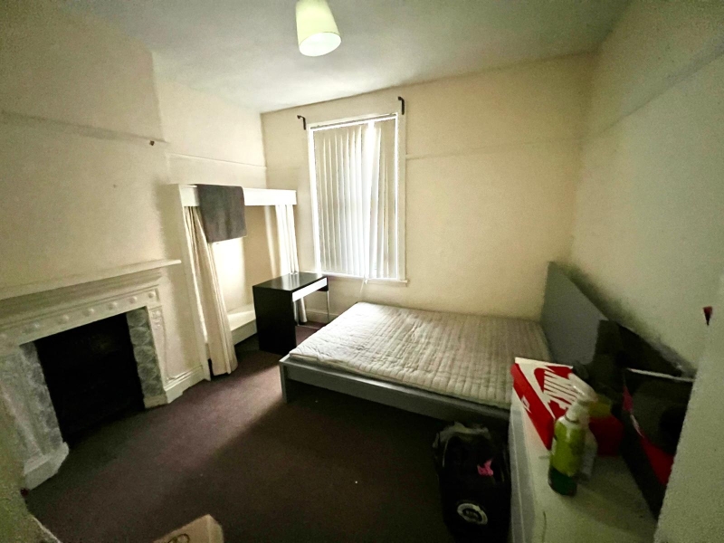 Estcourt Terrace, Headingley, Leeds