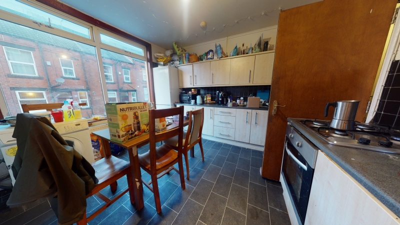 Manor Drive, Hyde Park, Leeds