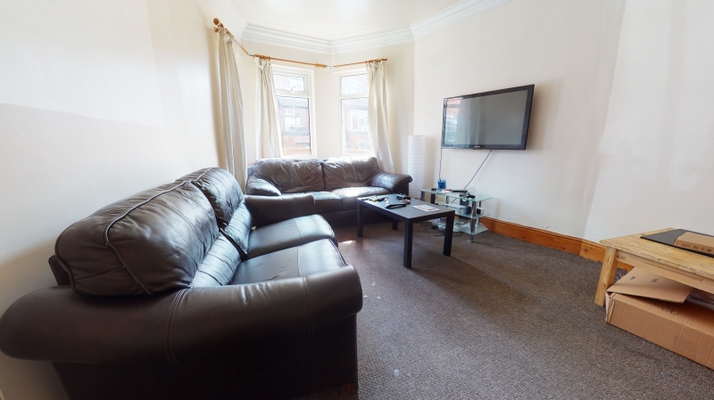 Manor Drive, Hyde Park, Leeds