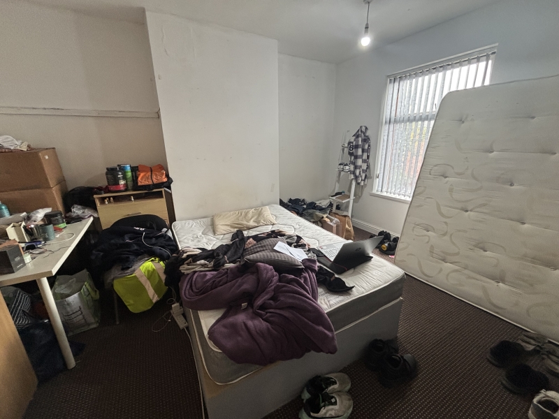 Hall Grove, Hyde Park, Leeds