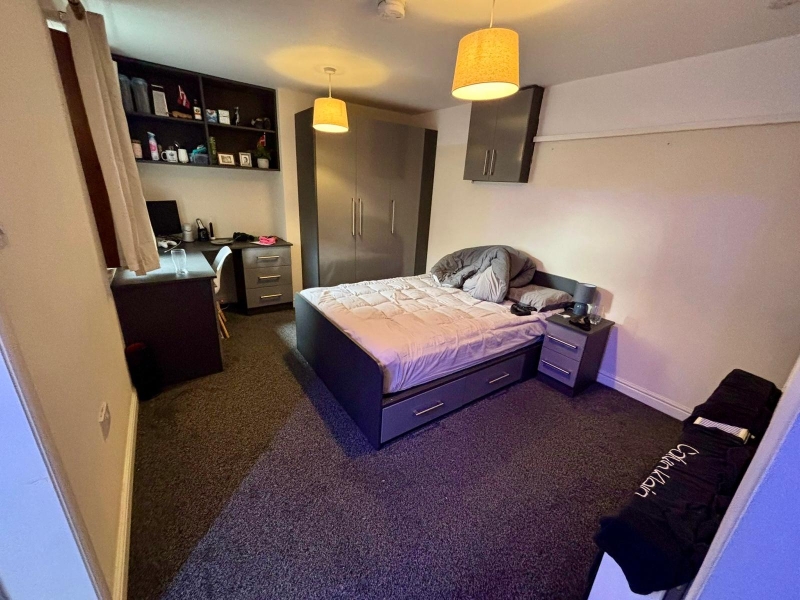 Brudenell Road, Hyde Park, Leeds